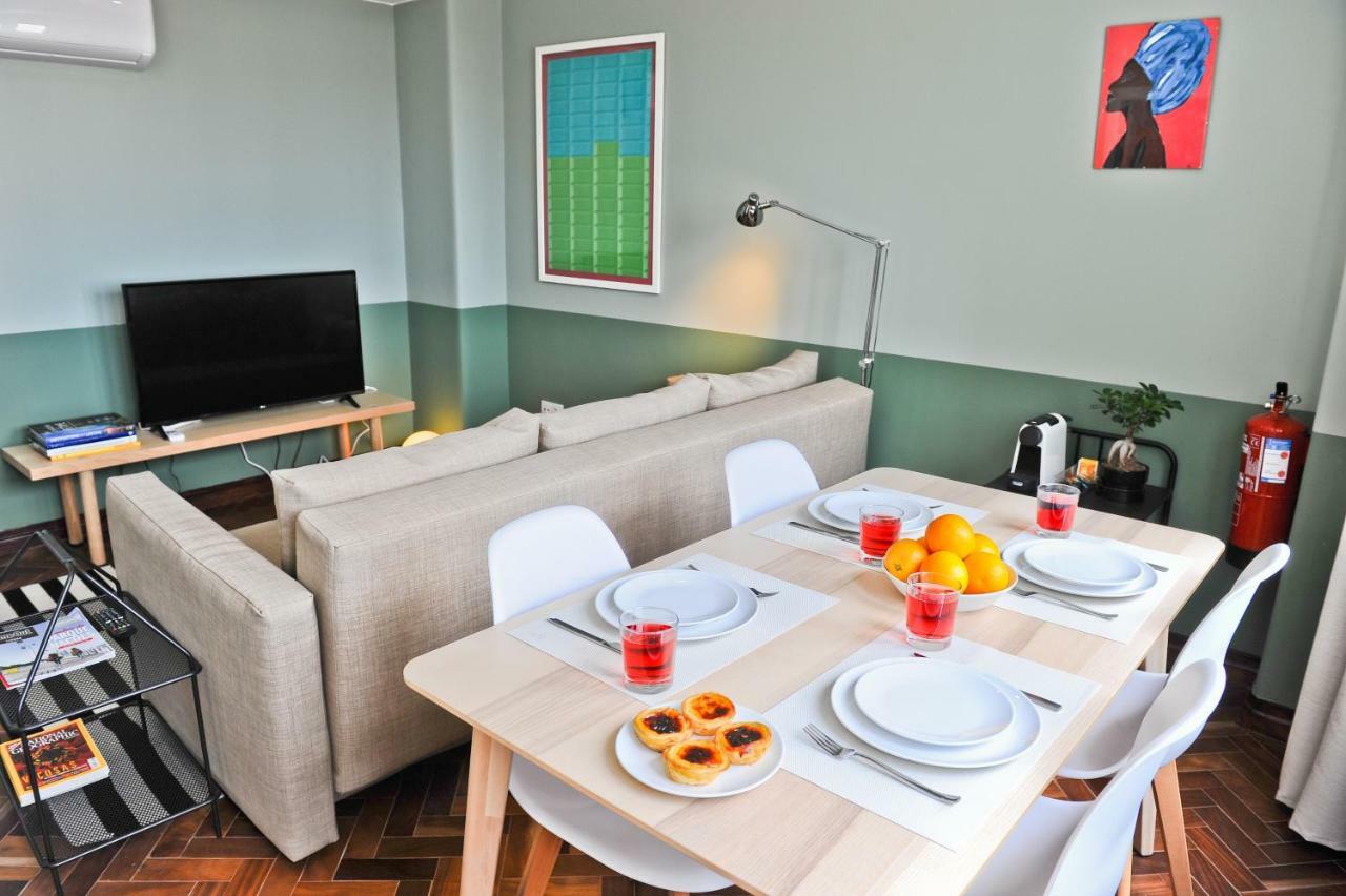 Red, Red Wine In Lisbon By Misha'S Place 3B 외부 사진